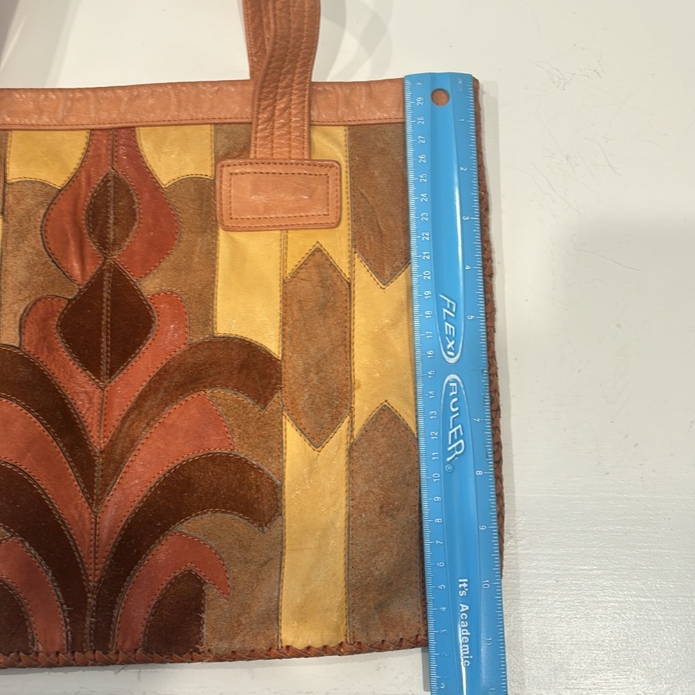 (404) “AUTHENTIC VINTAGE LEATHER TOTE” - Picture 11 of 13